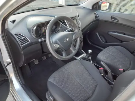 HYUNDAI HB 20 Hatch 1.0 12V 4P FLEX UNIQUE, Foto 7