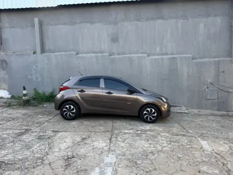HYUNDAI HB 20 Hatch 1.0 12V 4P FLEX UNIQUE, Foto 2