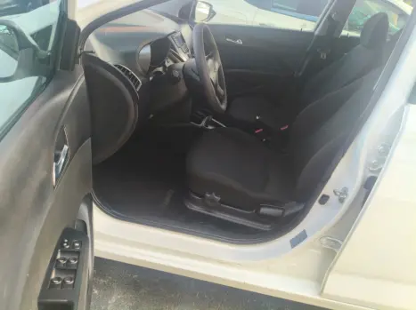 HYUNDAI HB 20 Hatch 1.6 16V 4P COMFORT FLEX AUTOM�TICO, Foto 12