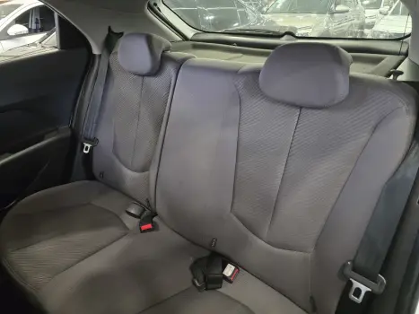 HYUNDAI HB 20 Hatch X 1.6 16V 4P PREMIUM FLEX AUTOM�TICO, Foto 13
