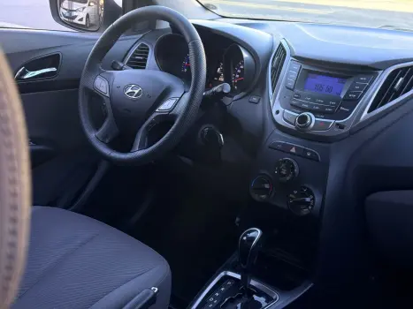 HYUNDAI HB 20 Hatch X 1.6 16V 4P PREMIUM FLEX AUTOM�TICO, Foto 8