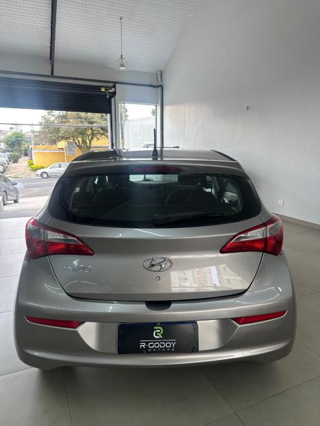 HYUNDAI HB 20 Hatch 1.0 12V 4P FLEX COMFORT, Foto 5