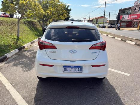 HYUNDAI HB 20 Hatch 1.6 16V 4P FLEX COMFORT PLUS AUTOM�TICO, Foto 5