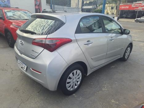HYUNDAI HB 20 Hatch 1.6 16V 4P FLEX COMFORT PLUS AUTOM�TICO, Foto 3