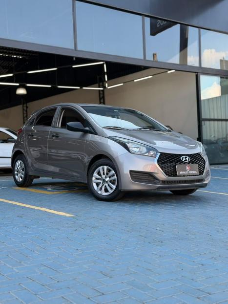 HYUNDAI HB 20 Hatch 1.0 12V 4P FLEX UNIQUE, Foto 3