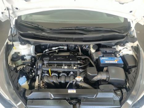 HYUNDAI HB 20 Hatch 1.6 16V 4P FLEX COMFORT PLUS AUTOMÁTICO, Foto 16