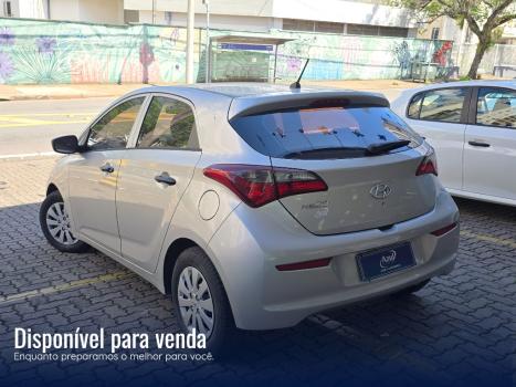 HYUNDAI HB 20 Hatch 1.0 12V 4P FLEX UNIQUE, Foto 4