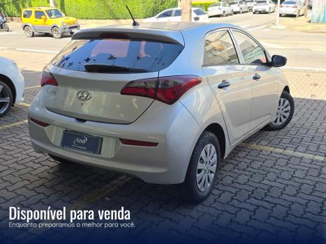 HYUNDAI HB 20 Hatch 1.0 12V 4P FLEX UNIQUE, Foto 6