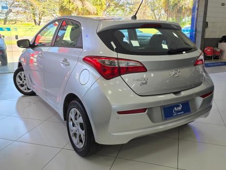 HYUNDAI HB 20 Hatch , Foto 4