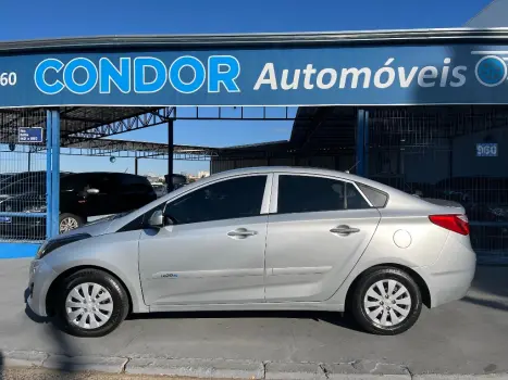 HYUNDAI HB 20 Sedan 1.6 16V 4P FLEX COMFORT PLUS, Foto 3