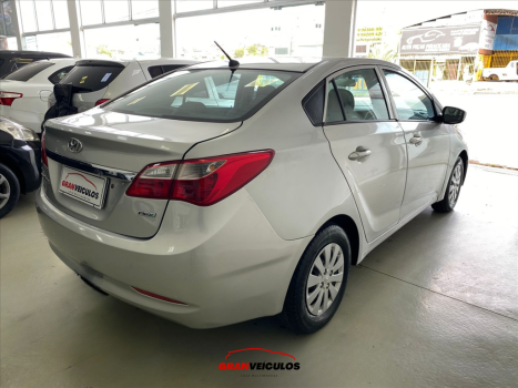 HYUNDAI HB 20 Sedan 1.0 12V 4P FLEX COMFORT PLUS, Foto 4 HYUNDAI HB 20 Sedan 1.0 12V 4P FLEX COMFORT PLUS, Foto 4
