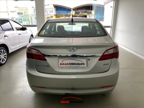 HYUNDAI HB 20 Sedan 1.0 12V 4P FLEX COMFORT PLUS, Foto 5 HYUNDAI HB 20 Sedan 1.0 12V 4P FLEX COMFORT PLUS, Foto 5