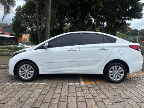 HYUNDAI HB 20 Sedan 1.0 12V 4P FLEX COMFORT PLUS TURBO, Foto 4