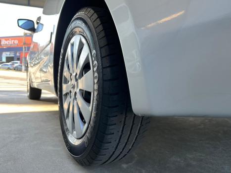 HYUNDAI HB 20 Sedan 1.6 16V 4P FLEX COMFORT PLUS, Foto 16