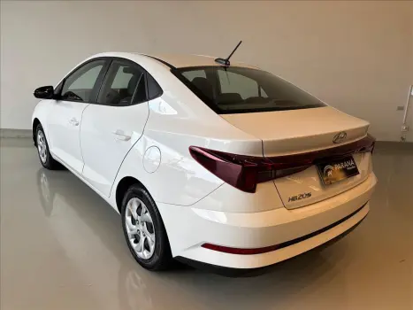 HYUNDAI HB 20 Sedan 1.0 12V 4P FLEX COMFORT PLUS, Foto 4