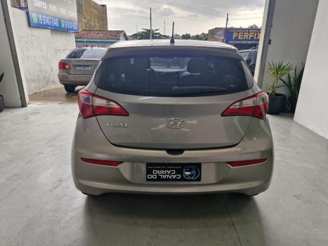 HYUNDAI HB 20 Sedan 1.0 12V 4P FLEX COMFORT PLUS, Foto 6