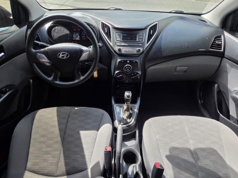 HYUNDAI HB 20 Sedan 1.6 16V 4P FLEX COMFORT AUTOM�TICO, Foto 3