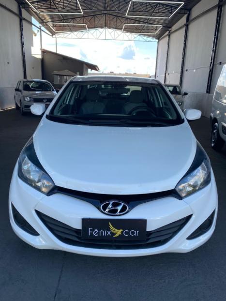 HYUNDAI HB 20 Sedan 1.0 12V 4P FLEX COMFORT COPA DO MUNDO, Foto 2