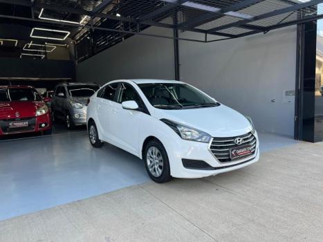 HYUNDAI HB 20 Sedan 1.0 12V 4P FLEX COMFORT PLUS, Foto 4