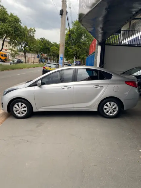 HYUNDAI HB 20 Sedan 1.0 12V 4P FLEX COMFORT PLUS, Foto 6