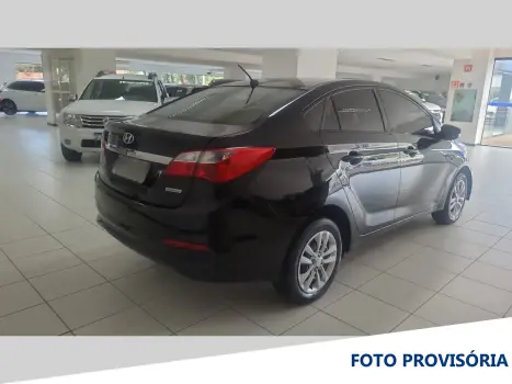 HYUNDAI HB 20 Sedan 1.6 16V 4P FLEX COMFORT PLUS AUTOM�TICO, Foto 3