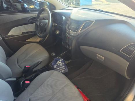 HYUNDAI HB 20 Sedan 1.0 12V 4P FLEX COMFORT PLUS, Foto 8