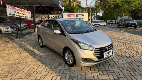 HYUNDAI HB 20 Sedan 1.6 16V 4P FLEX COMFORT PLUS, Foto 2