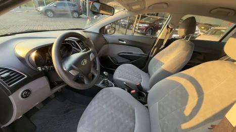 HYUNDAI HB 20 Sedan 1.6 16V 4P FLEX COMFORT PLUS, Foto 8