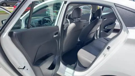 HYUNDAI HB 20 Sedan 1.6 16V 4P FLEX PREMIUM, Foto 8