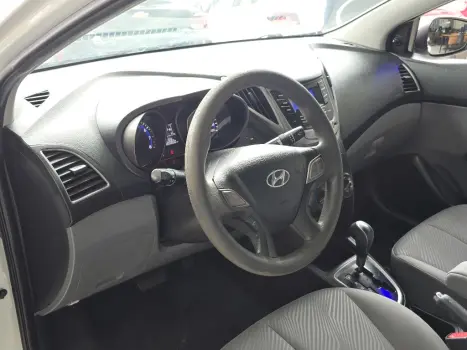 HYUNDAI HB 20 Sedan 1.6 16V 4P FLEX COMFORT PLUS AUTOM�TICO, Foto 14