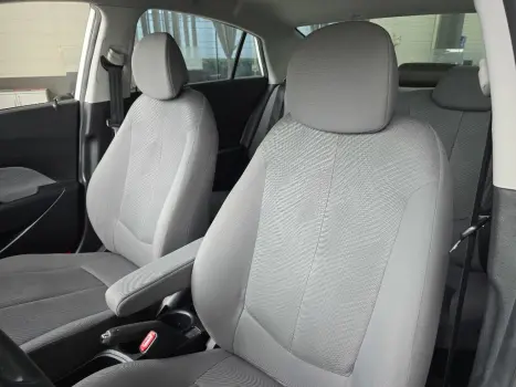 HYUNDAI HB 20 Sedan 1.6 16V 4P FLEX COMFORT PLUS AUTOM�TICO, Foto 15