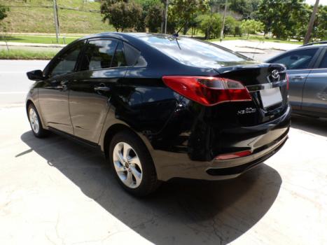 HYUNDAI HB 20 Sedan 1.6 16V 4P FLEX COMFORT PLUS AUTOM�TICO, Foto 4