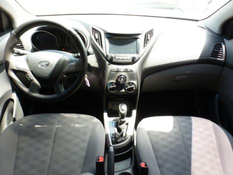 HYUNDAI HB 20 Sedan 1.6 16V 4P FLEX COMFORT PLUS AUTOM�TICO, Foto 6