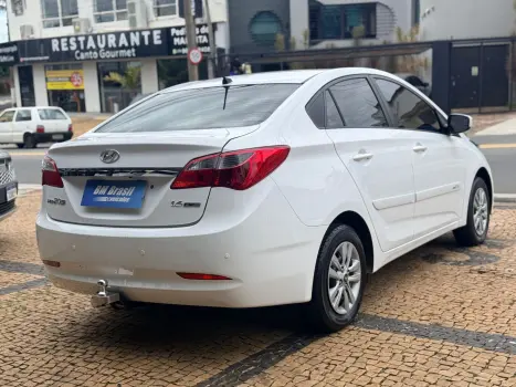 HYUNDAI HB 20 Sedan 1.6 16V 4P FLEX COMFORT PLUS, Foto 4