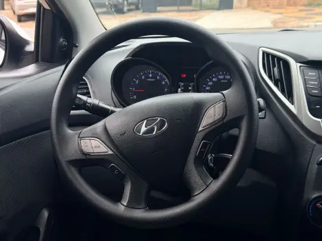 HYUNDAI HB 20 Sedan 1.6 16V 4P FLEX COMFORT PLUS, Foto 10