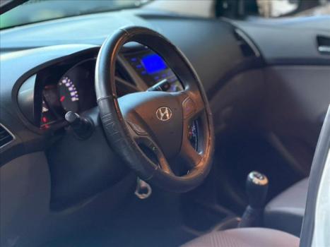 HYUNDAI HB 20 Sedan 1.6 16V 4P FLEX COMFORT PLUS, Foto 4
