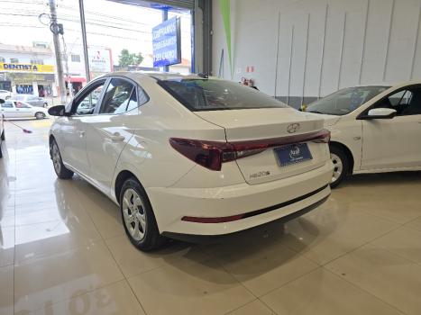 HYUNDAI HB 20 Sedan 1.0 12V 4P FLEX COMFORT PLUS, Foto 4