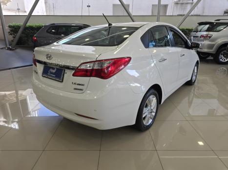 HYUNDAI HB 20 Sedan 1.6 16V 4P FLEX PREMIUM AUTOM�TICO, Foto 6