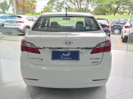 HYUNDAI HB 20 Sedan 1.6 16V 4P FLEX COMFORT PLUS AUTOM�TICO, Foto 5