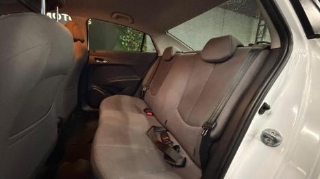 HYUNDAI HB 20 Sedan 1.6 16V 4P FLEX COMFORT PLUS AUTOM�TICO, Foto 9