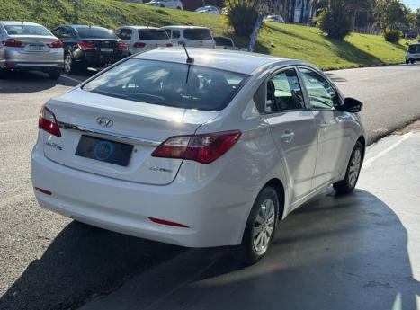 HYUNDAI HB 20 Sedan 1.6 16V 4P FLEX COMFORT PLUS, Foto 4