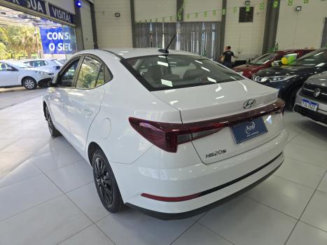 HYUNDAI HB 20 Sedan 1.0 12V 4P FLEX COMFORT PLUS, Foto 4