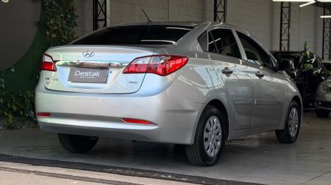 HYUNDAI HB 20 Sedan 1.0 12V 4P FLEX COMFORT STYLE, Foto 4