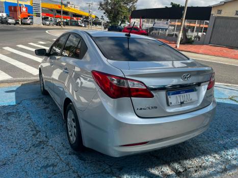 HYUNDAI HB 20 Sedan 1.6 16V 4P FLEX COMFORT PLUS, Foto 7