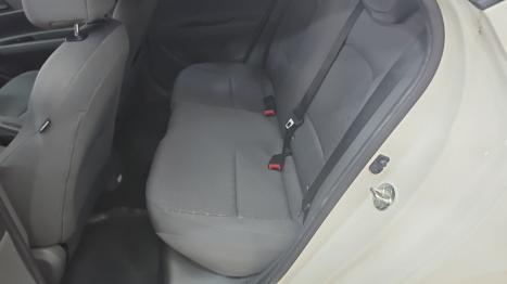 HYUNDAI HB 20 Sedan 1.0 12V 4P FLEX TGDI TURBO COMFORT AUTOM�TICO, Foto 13