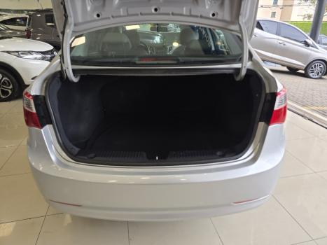 HYUNDAI HB 20 Sedan 1.6 16V 4P FLEX COMFORT PLUS AUTOM�TICO, Foto 17