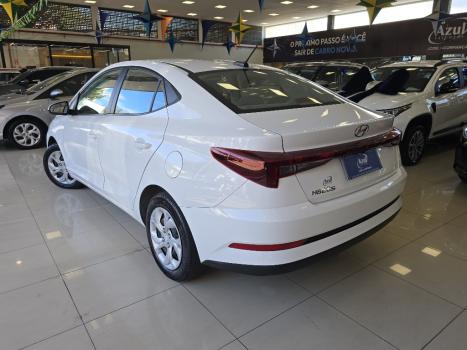HYUNDAI HB 20 Sedan 1.0 12V 4P FLEX COMFORT PLUS, Foto 4