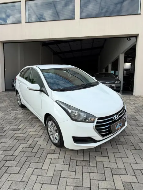HYUNDAI HB 20 Sedan 1.6 16V 4P FLEX COMFORT AUTOM�TICO, Foto 2
