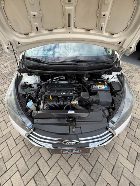 HYUNDAI HB 20 Sedan 1.6 16V 4P FLEX COMFORT AUTOM�TICO, Foto 12