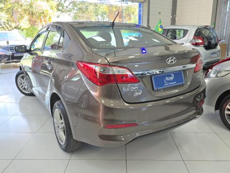 HYUNDAI HB 20 Sedan 1.0 12V 4P FLEX COMFORT PLUS, Foto 4